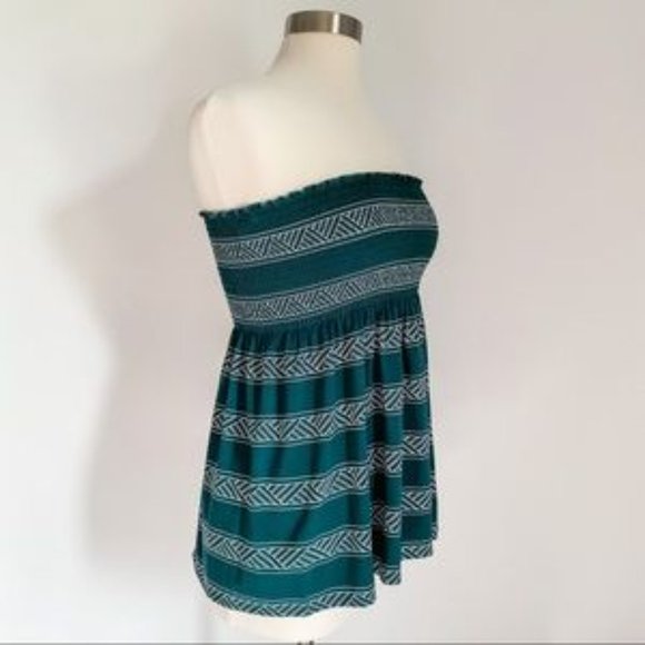 NWOT BCBG Aztec Print Smocked Baby Doll Tube Top. - Picture 2 of 5